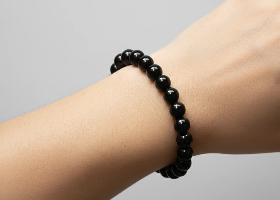 Black Onyx Bracelet Alternate View