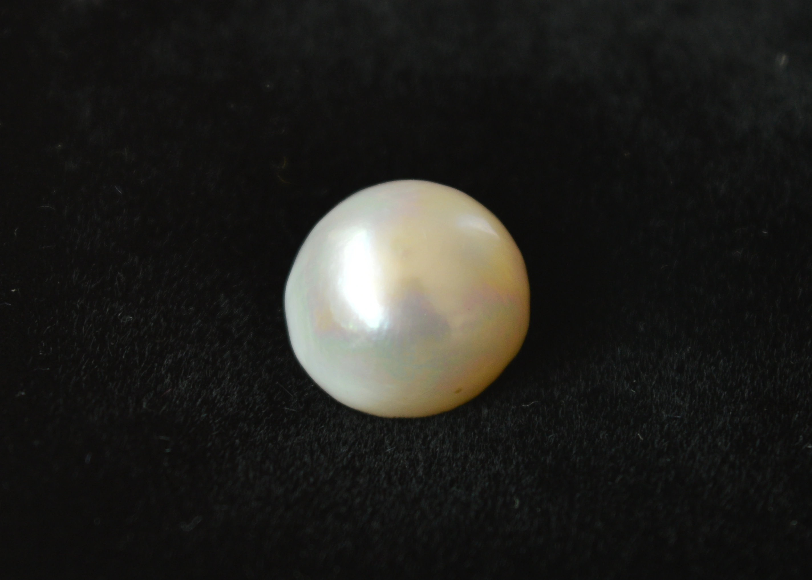 Natural Pearl Gemstone