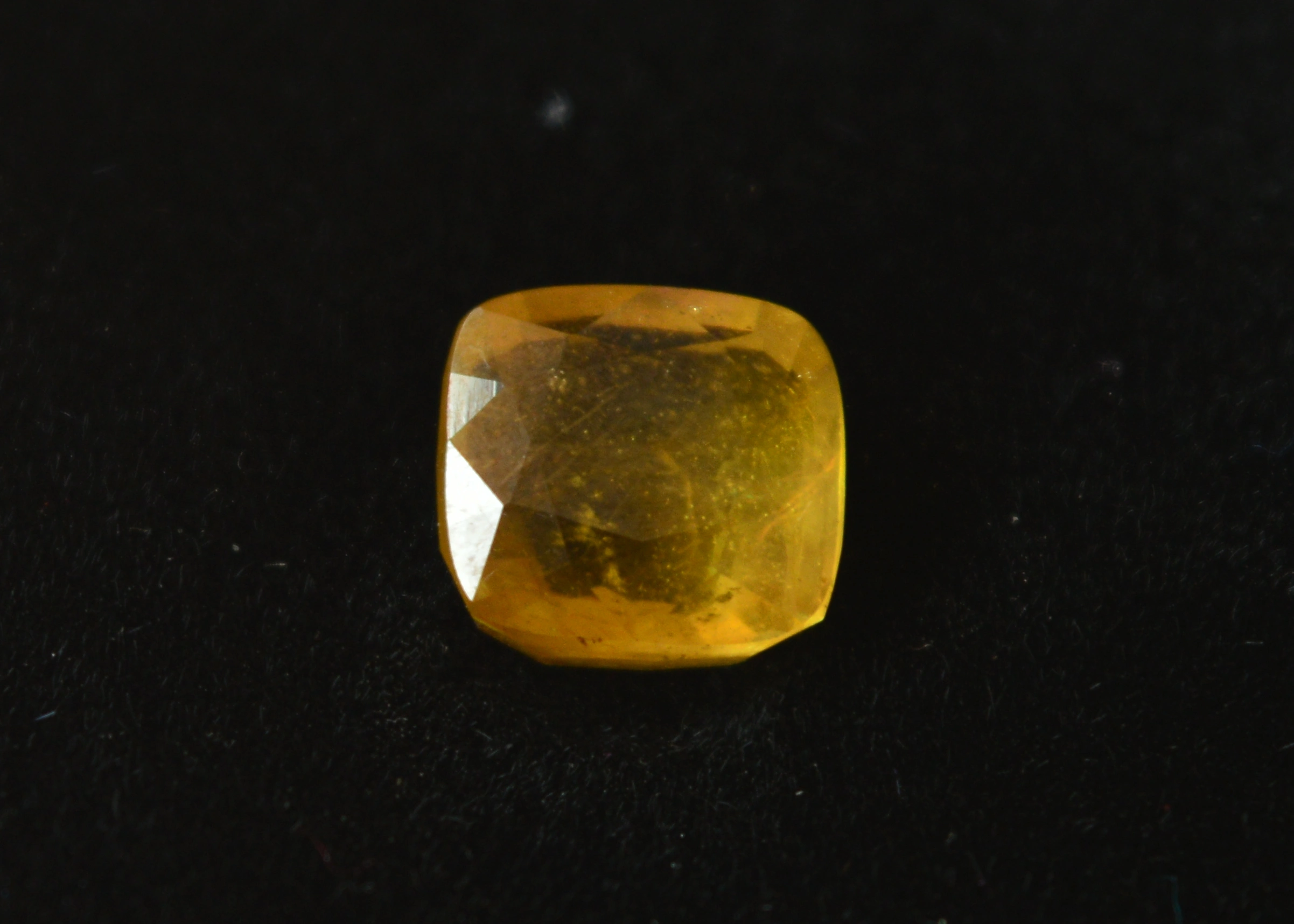 Yellow Sapphire Natural Pukhraj Stone